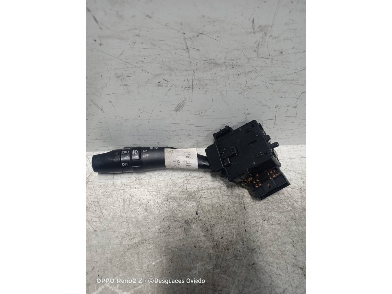 Recambio de mando luces para kia carens (un) 2.0 crdi referencia OEM IAM 202004727  