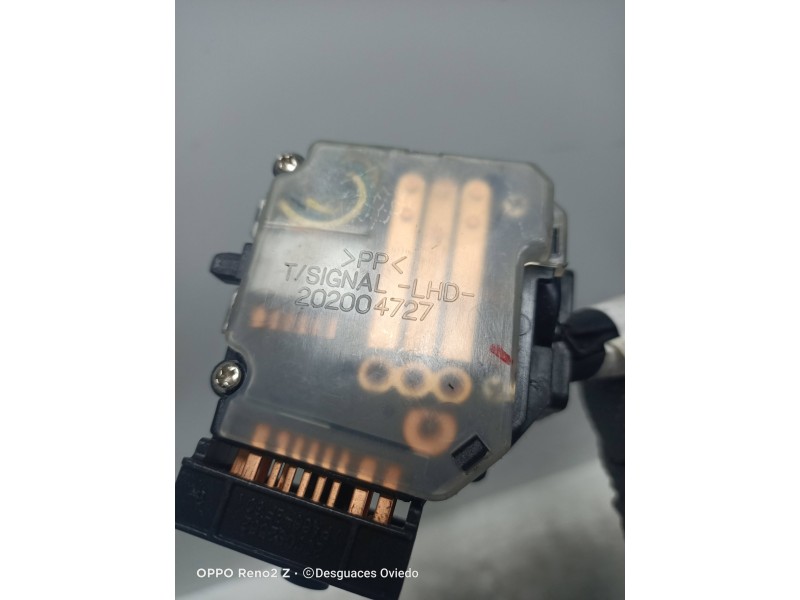 Recambio de mando luces para kia carens (un) 2.0 crdi referencia OEM IAM 202004727  