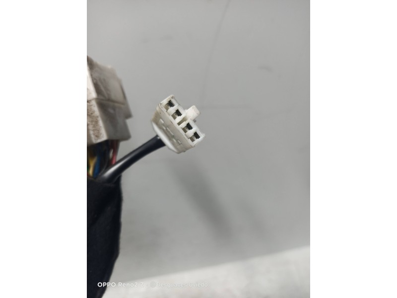 Recambio de mando luces para kia carnival ii 2.9 crdi lx referencia OEM IAM   