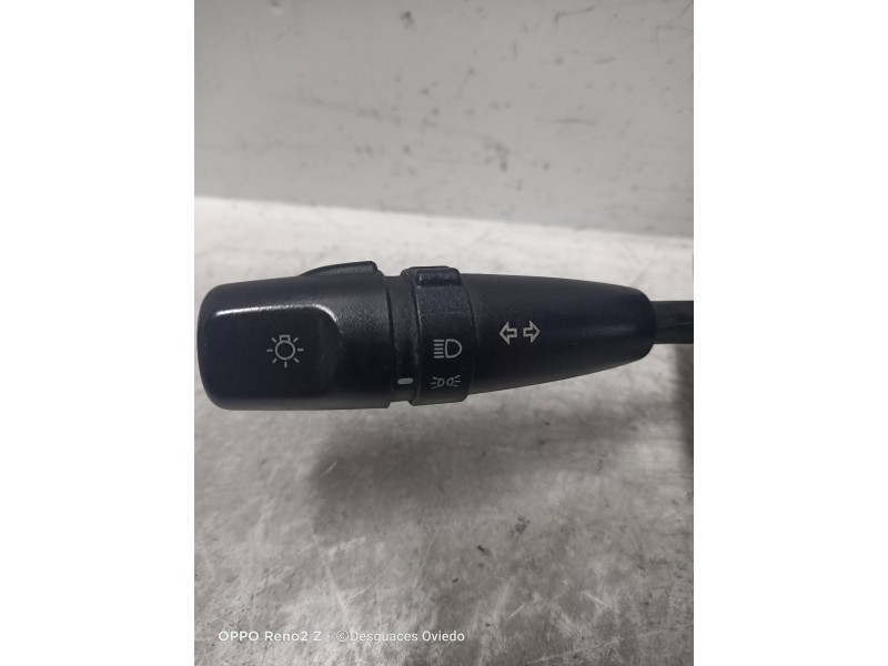 Recambio de mando luces para kia carnival ii 2.9 crdi lx referencia OEM IAM   