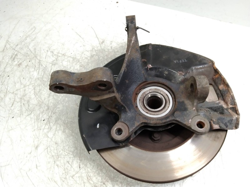 Recambio de mangueta delantera derecha para hyundai coupe (rd) 2.0 fx referencia OEM IAM   