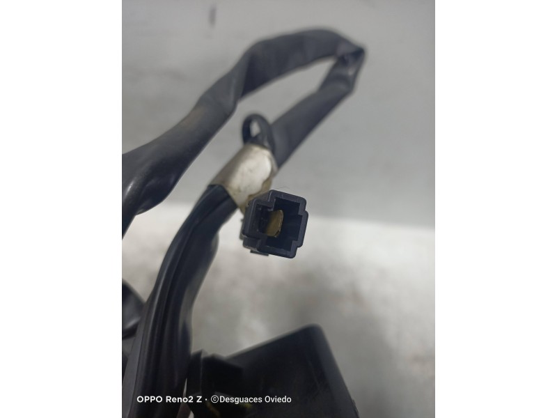 Recambio de mando limpia para hyundai santamo gl referencia OEM IAM 50131A3220  