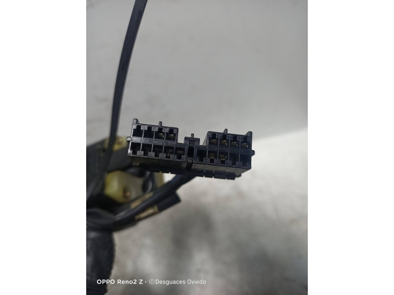 Recambio de mando limpia para hyundai santamo gl referencia OEM IAM 50131A3220  