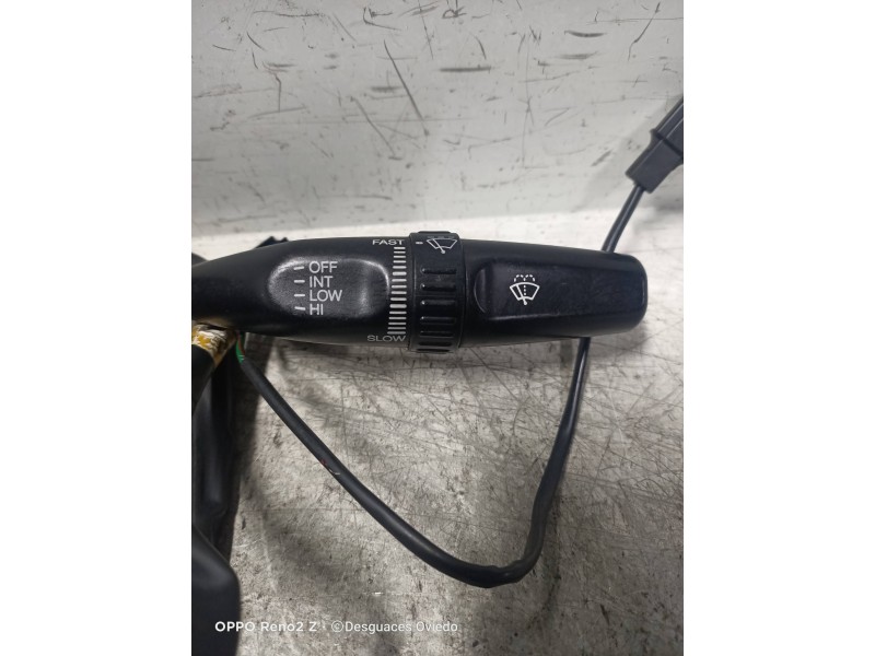 Recambio de mando limpia para hyundai santamo gl referencia OEM IAM 50131A3220  