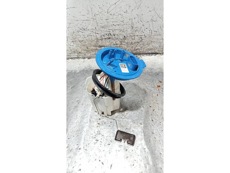 Recambio de bomba combustible para skoda karoq (nu) ambition referencia OEM IAM 5WA919051A 058020001V 9002UL8 130220