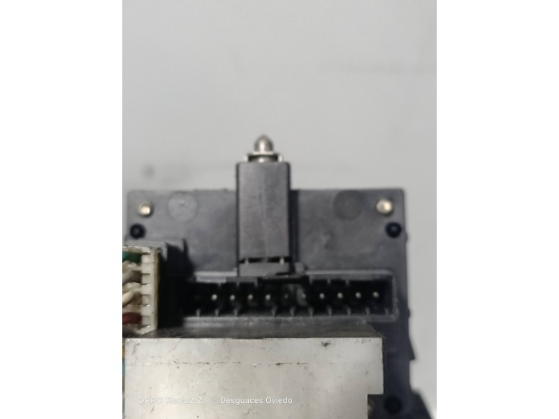 Recambio de mando luces para lancia delta 1.9 turbodiesel cat referencia OEM IAM   