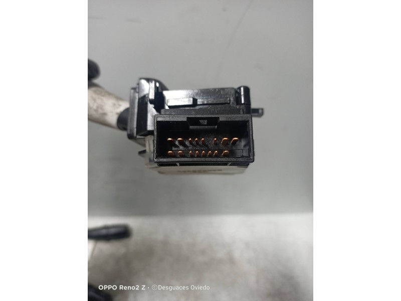 Recambio de mando luces para kia sportage 2.0 cat referencia OEM IAM 202003393  