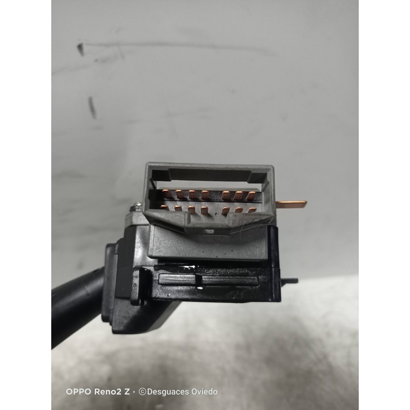 Recambio de mando limpia para kia sportage 2.0 turbodiesel cat referencia OEM IAM 621W05200  