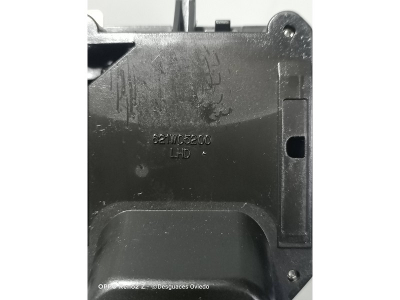 Recambio de mando limpia para kia sportage 2.0 turbodiesel cat referencia OEM IAM 621W05200  