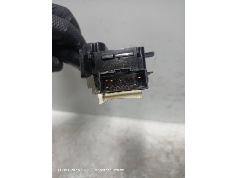 Recambio de mando luces para kia sorento 2.5 crdi referencia OEM IAM 3283AA  