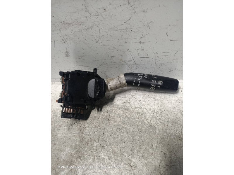 Recambio de mando limpia para mazda premacy (cp) td active referencia OEM IAM 17B122  