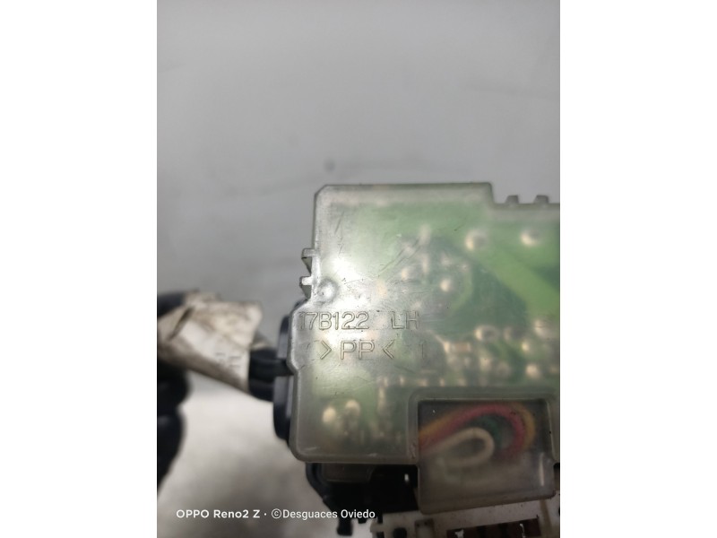 Recambio de mando limpia para mazda premacy (cp) td active referencia OEM IAM 17B122  