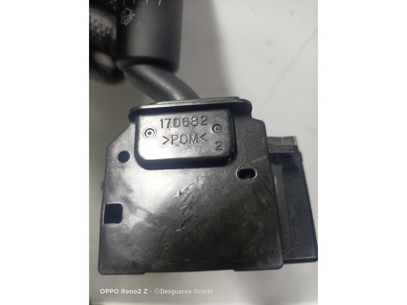 Recambio de mando limpia para mazda 3 berlina (bk) 1.6 crdt active referencia OEM IAM 17D682  