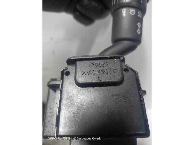 Recambio de mando luces para mazda 3 berlina (bk) 1.6 cd diesel cat referencia OEM IAM 17D682  