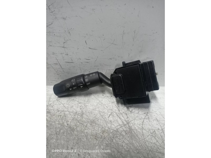 Recambio de mando luces para mazda 3 berlina (bk) 1.6 cd diesel cat referencia OEM IAM 17D682  