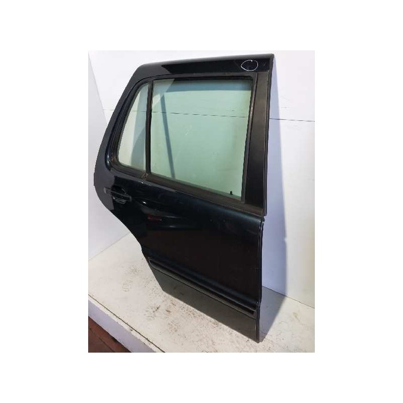 Recambio de puerta trasera derecha para mercedes clase m (w163) 270 cdi (163.113) referencia OEM IAM 1637301605  