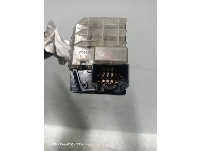 Recambio de mando limpia para mazda 3 berlina (bk) 1.6 crdt active referencia OEM IAM 17D682  