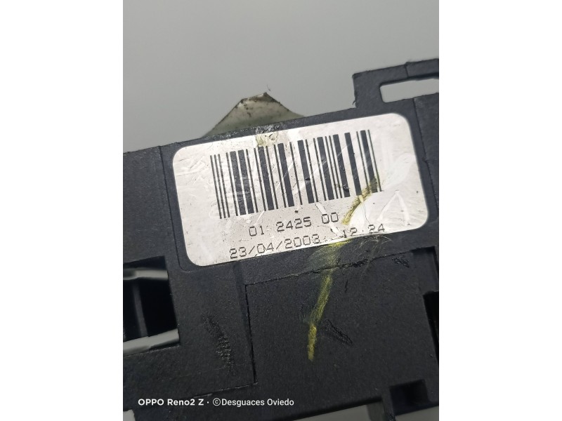 Recambio de mando limpia para mazda 2 berlina (dy) 1.4 cat referencia OEM IAM 01242500  