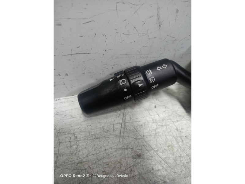 Recambio de mando luces para mazda 5 berl. (cr) 2.0 diesel cat referencia OEM IAM 17D682  