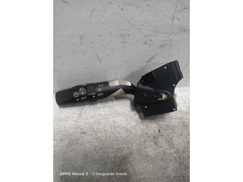 Recambio de mando luces para mazda 2 berlina (dy) 1.4 diesel cat referencia OEM IAM 01142500  
