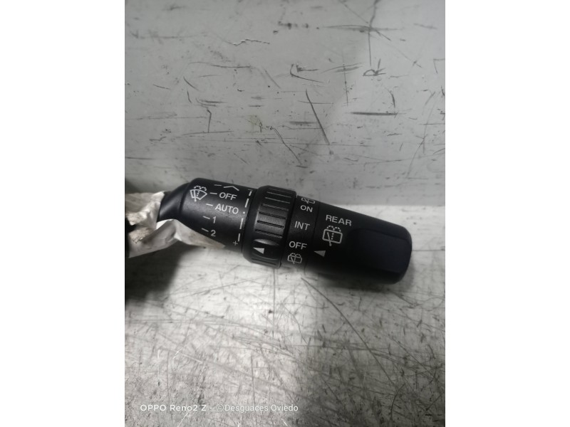 Recambio de mando limpia para mazda 5 berl. (cr) 2.0 diesel cat referencia OEM IAM 17D682  