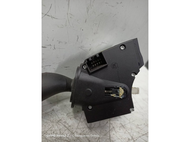 Recambio de mando luces para mazda 2 berlina (dy) 1.4 diesel cat referencia OEM IAM 01142510  