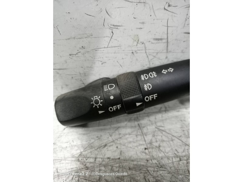 Recambio de mando luces para mazda 2 berlina (dy) 1.4 diesel cat referencia OEM IAM 01142510  