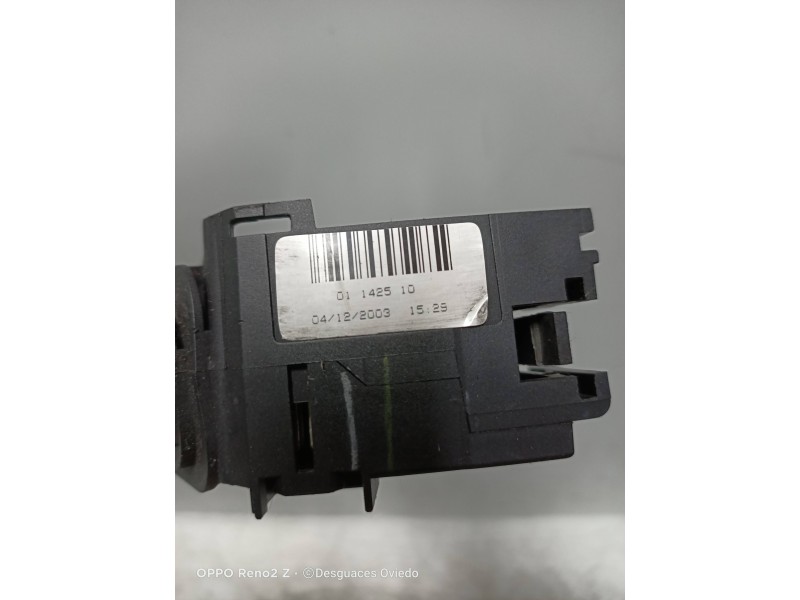 Recambio de mando luces para mazda 2 berlina (dy) 1.4 diesel cat referencia OEM IAM 01142510  
