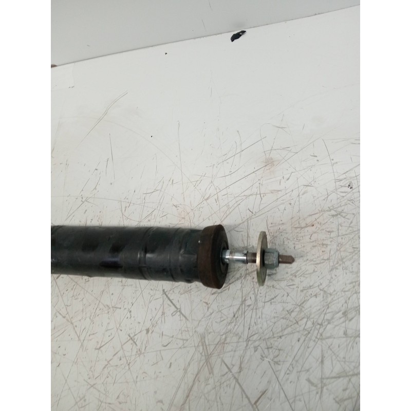 Recambio de amortiguador trasero derecho para mercedes clase cls (w219) 320 cdi (219.322) referencia OEM IAM    Recambio de amortiguador trasero derecho para mercedes clase cls (w219) 320 cdi (219.322) referencia OEM IAM