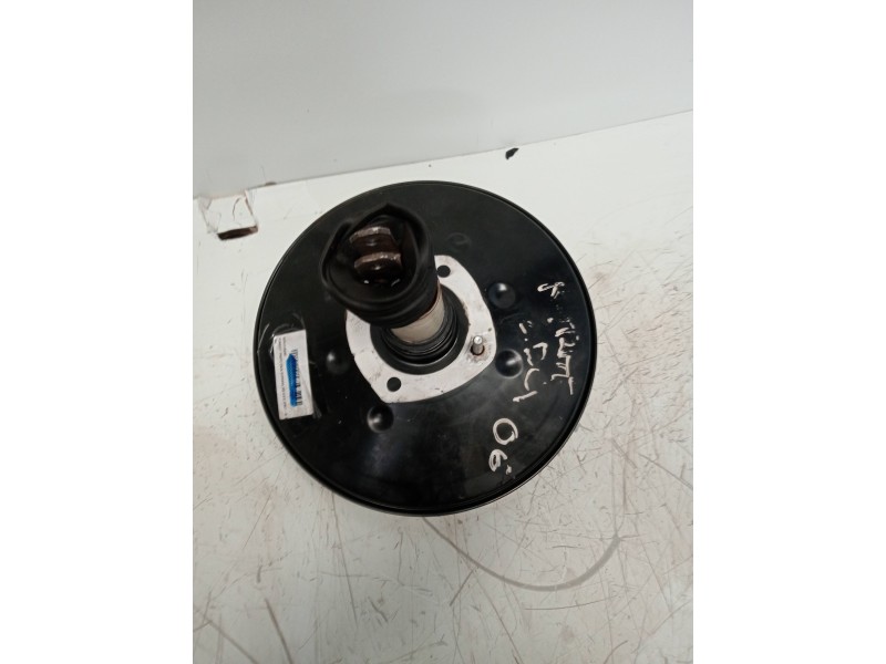 Recambio de servofreno para renault trafic caja cerrada (ab 4.01) doble cabina l1h1 2,7t referencia OEM IAM 8200506830 93857441 