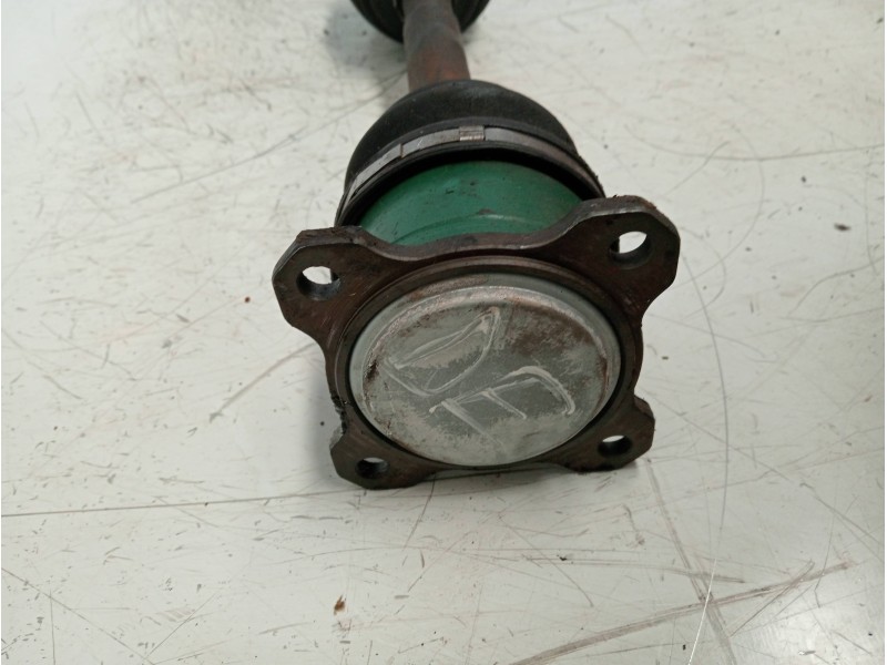 Recambio de transmision delantera derecha para mitsubishi montero (v60/v70) 3.2 di-d gls hunter (5-ptas.) referencia OEM IAM   