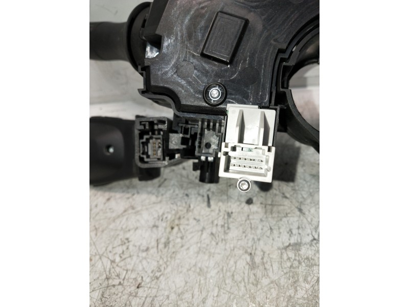 Recambio de mando luces para renault express referencia OEM IAM 255676114R  