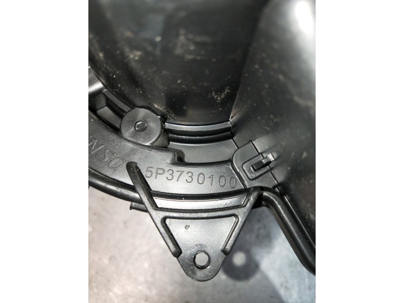 Recambio de motor calefaccion para renault express referencia OEM IAM 5P3730100  