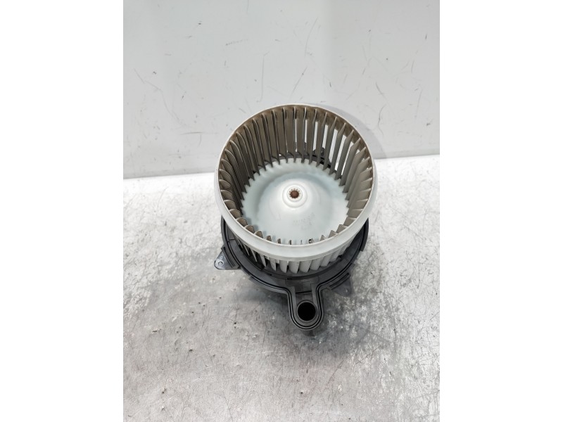 Recambio de motor calefaccion para renault express referencia OEM IAM 5P3730100  