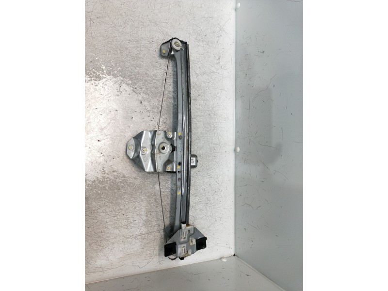 Recambio de elevalunas delantero derecho para renault express referencia OEM IAM 128001471B  5P