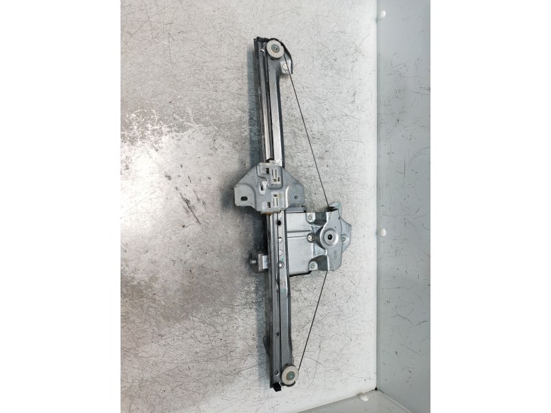 Recambio de elevalunas delantero izquierdo para renault express referencia OEM IAM 12800149212D  