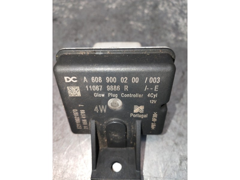 Recambio de modulo electronico para renault express referencia OEM IAM 110679886R A6089000200 