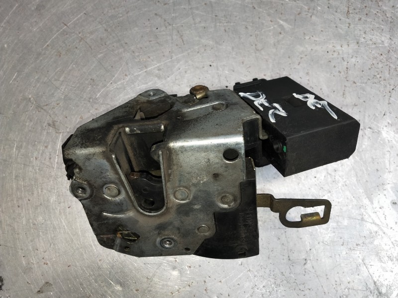Recambio de motor cierre centralizado delantero derecho para bmw serie 3 berlina (e36) 318is referencia OEM IAM   4P