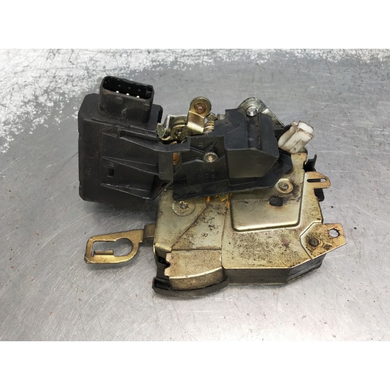 Recambio de motor cierre centralizado delantero derecho para bmw serie 3 berlina (e36) 318is referencia OEM IAM   4P