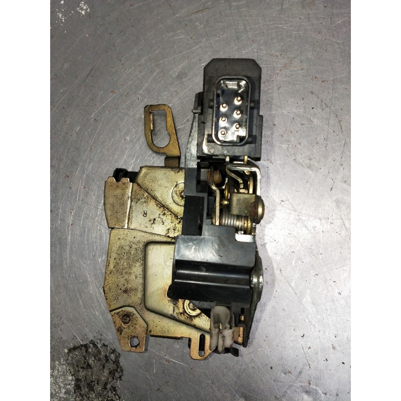 Recambio de motor cierre centralizado delantero derecho para bmw serie 3 berlina (e36) 318is referencia OEM IAM   4P