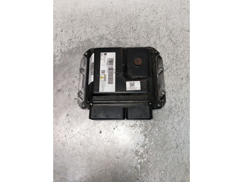 Recambio de centralita airbag para opel astra j lim. enjoy referencia OEM IAM 55579443 MB2757001190 