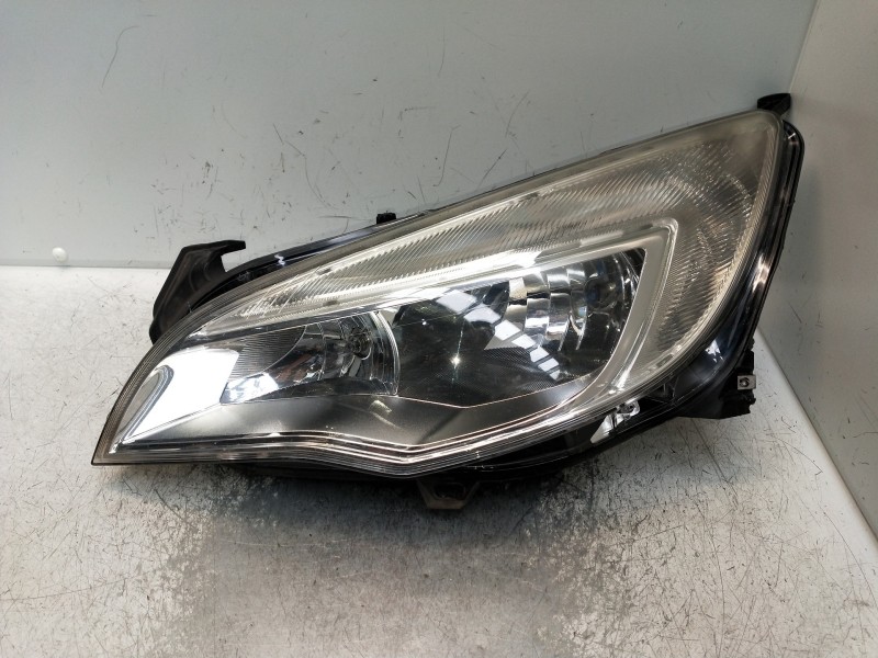 Recambio de faro izquierdo para opel astra j lim. enjoy referencia OEM IAM   