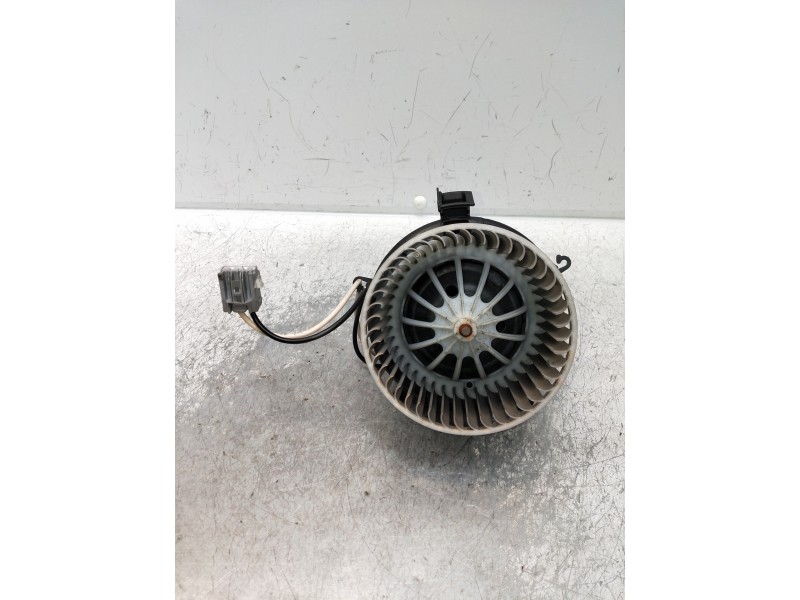 Recambio de motor calefaccion para opel astra j lim. enjoy referencia OEM IAM 25020139  