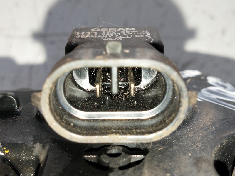 Recambio de faro antiniebla izquierdo para suzuki swift berlina (mz) gl (5-ptas.) referencia OEM IAM 89202517  