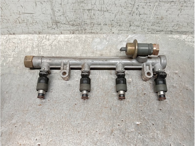 Recambio de rampa inyectora para daewoo nexia gl referencia OEM IAM   