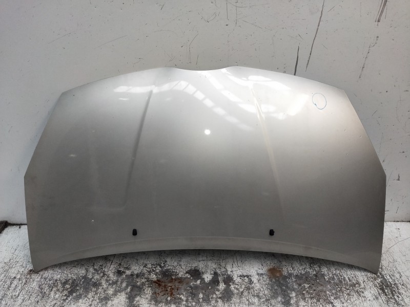 Recambio de capot para toyota corolla verso (r1) 2.0 d-4d luna referencia OEM IAM   