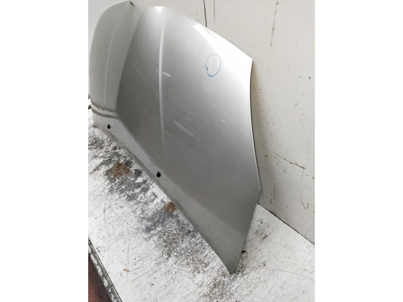 Recambio de capot para toyota corolla verso (r1) 2.0 d-4d luna referencia OEM IAM   