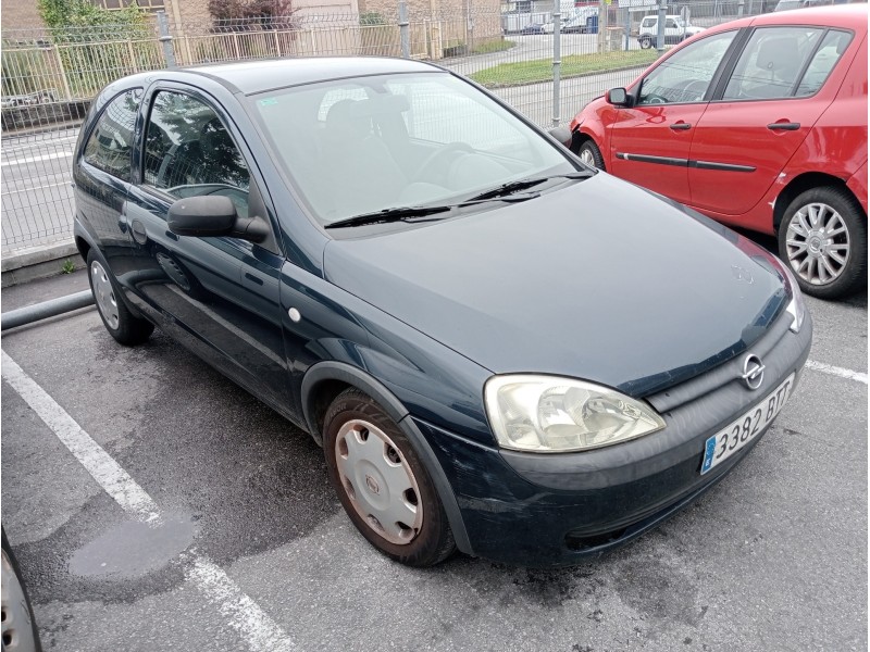 opel corsa c del año 2002