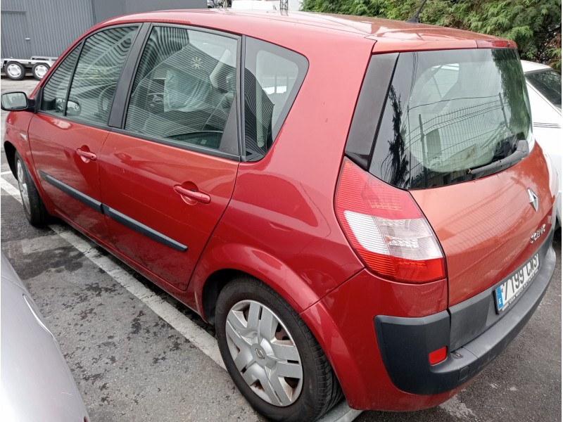 renault scenic ii del año 2003
