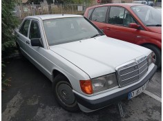 mercedes clase c (w201) berlina del año 1990
